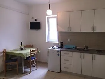 Anaandita 3*