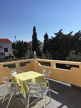 Anaandita 3* Novalja